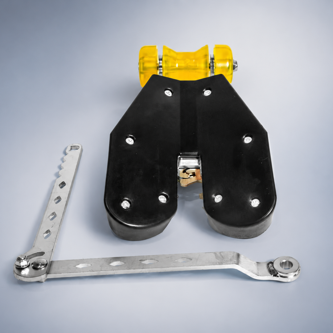 Heavy‑Gauge Steel Boat Trailer Latch, Hull‑Safe Design for Fast Loading & Unloading