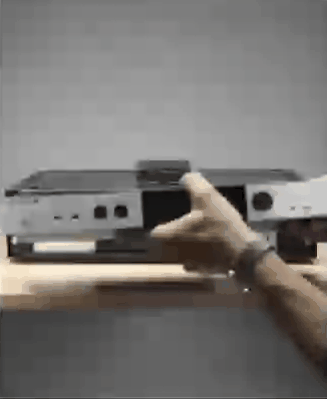 Fold-out 3U rack with hard case