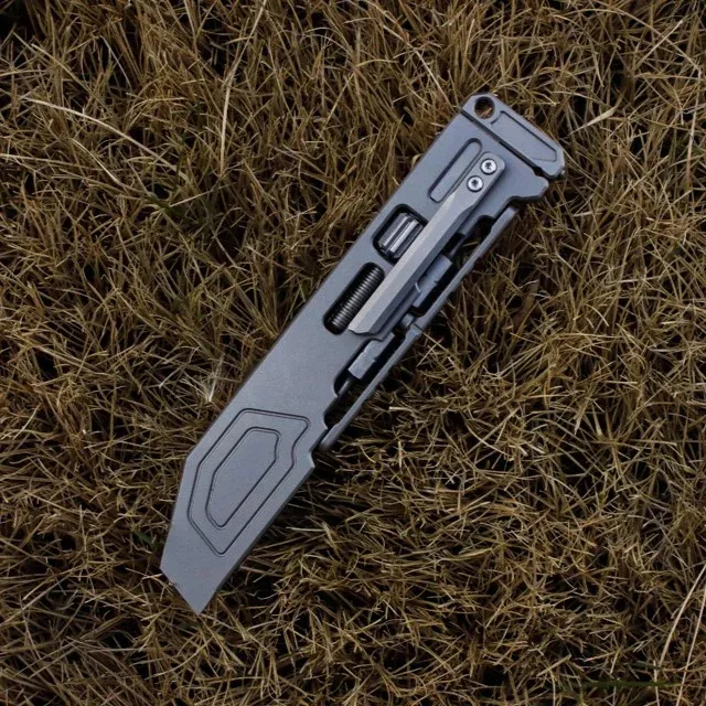 Titanium Multi-Function Pry Bar : 13-in-1 EDC Tool