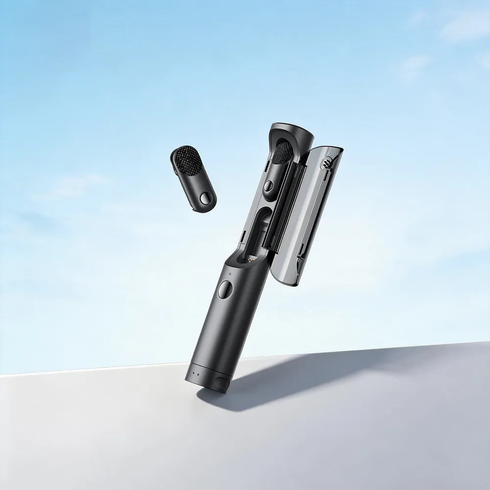 4-in-1 Wireless Lavalier Microphone
