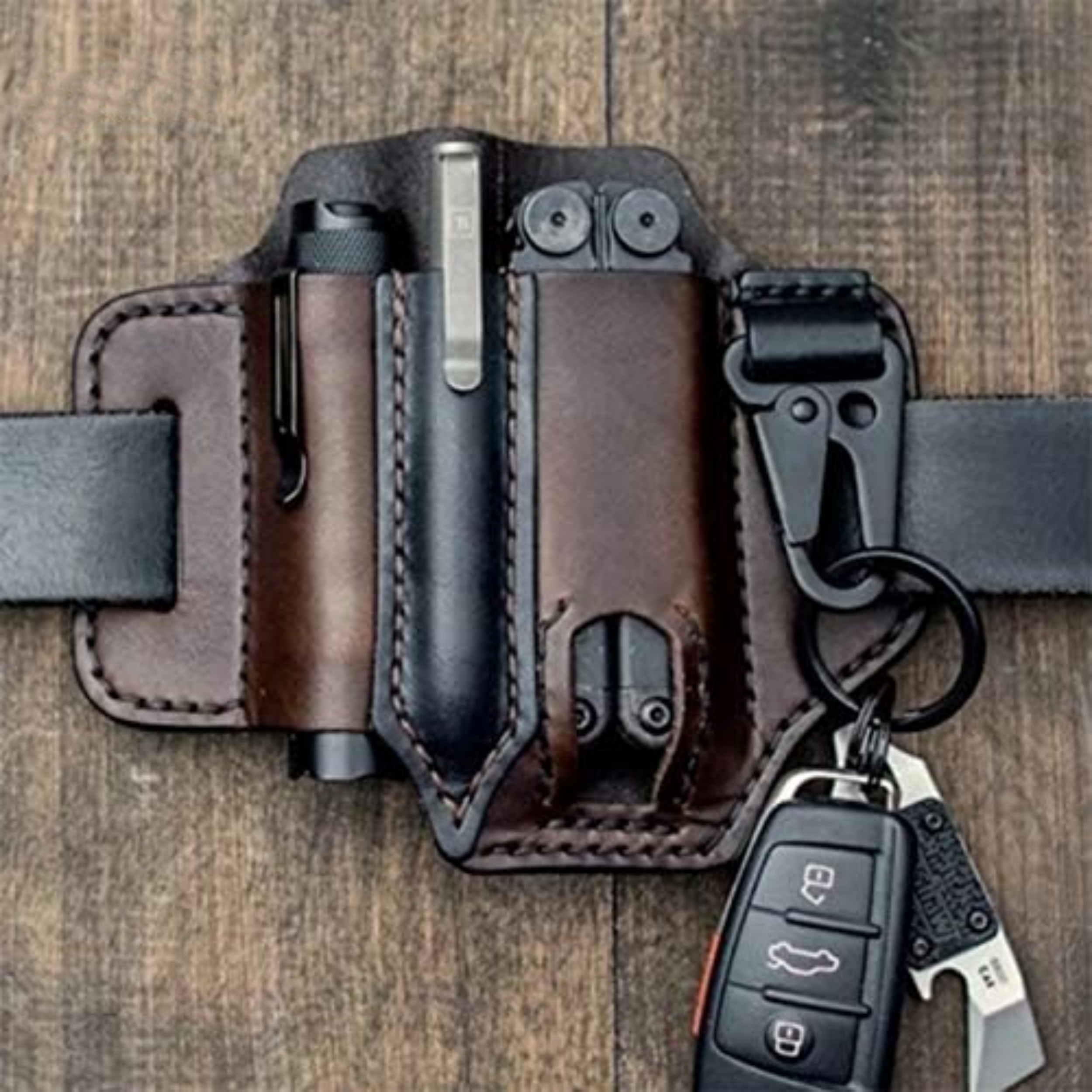 Multi‑Tool Leather Pouch – Handcrafted EDC Belt Organizer