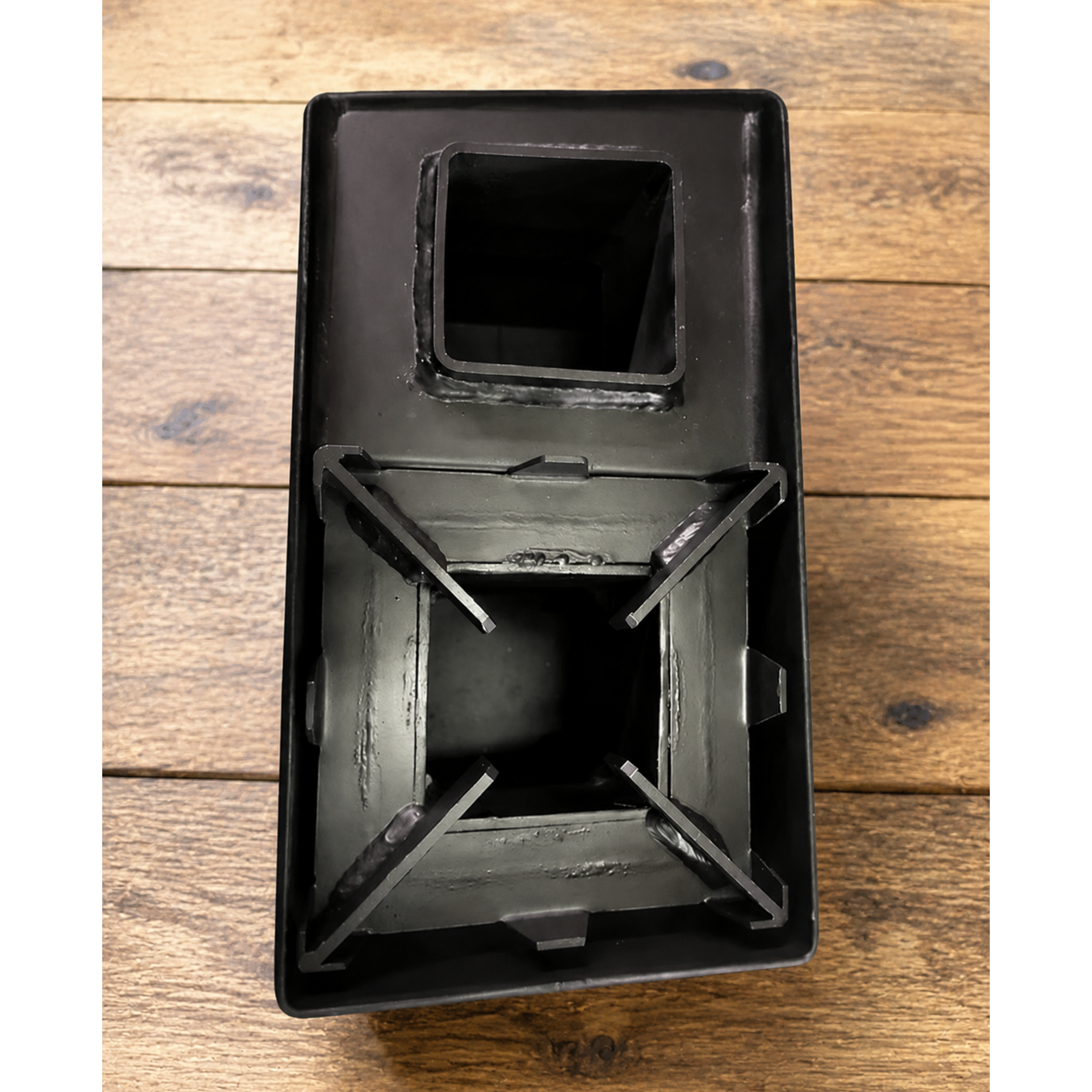 Portable Rocket Stove – Compact Outdoor Cooking System with Efficient Wood-Burning Design