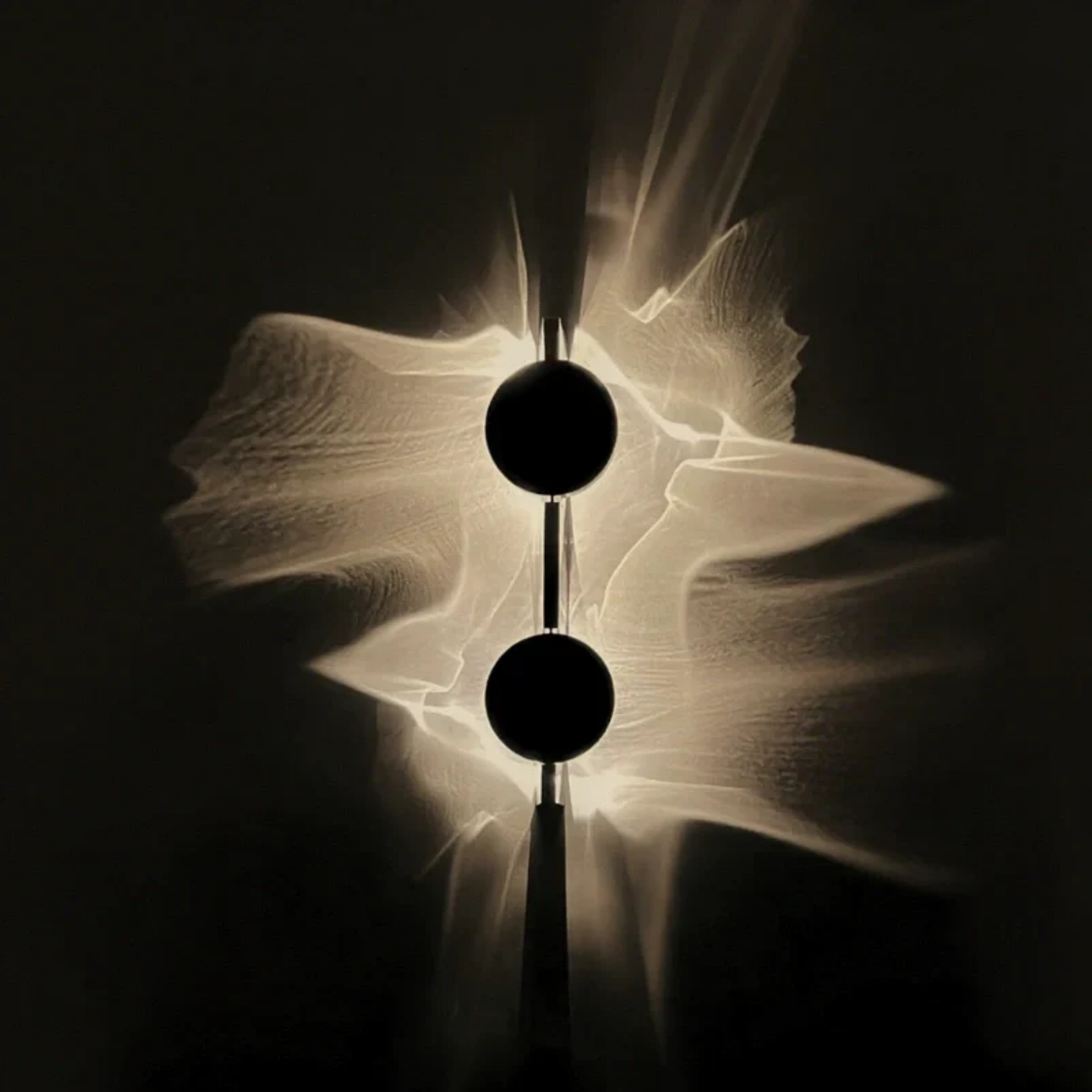 Golden Ripple Wall Light – Modern Artisan LED Sconce