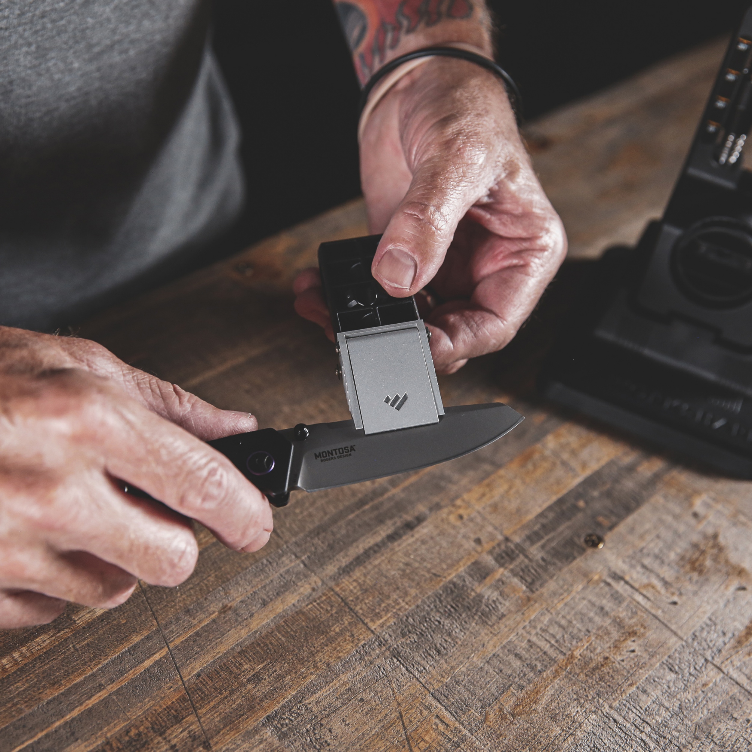 Precision Adjust Knife Sharpener – 3 Grits, 15‑30° Angle, Benchtop or Handheld 