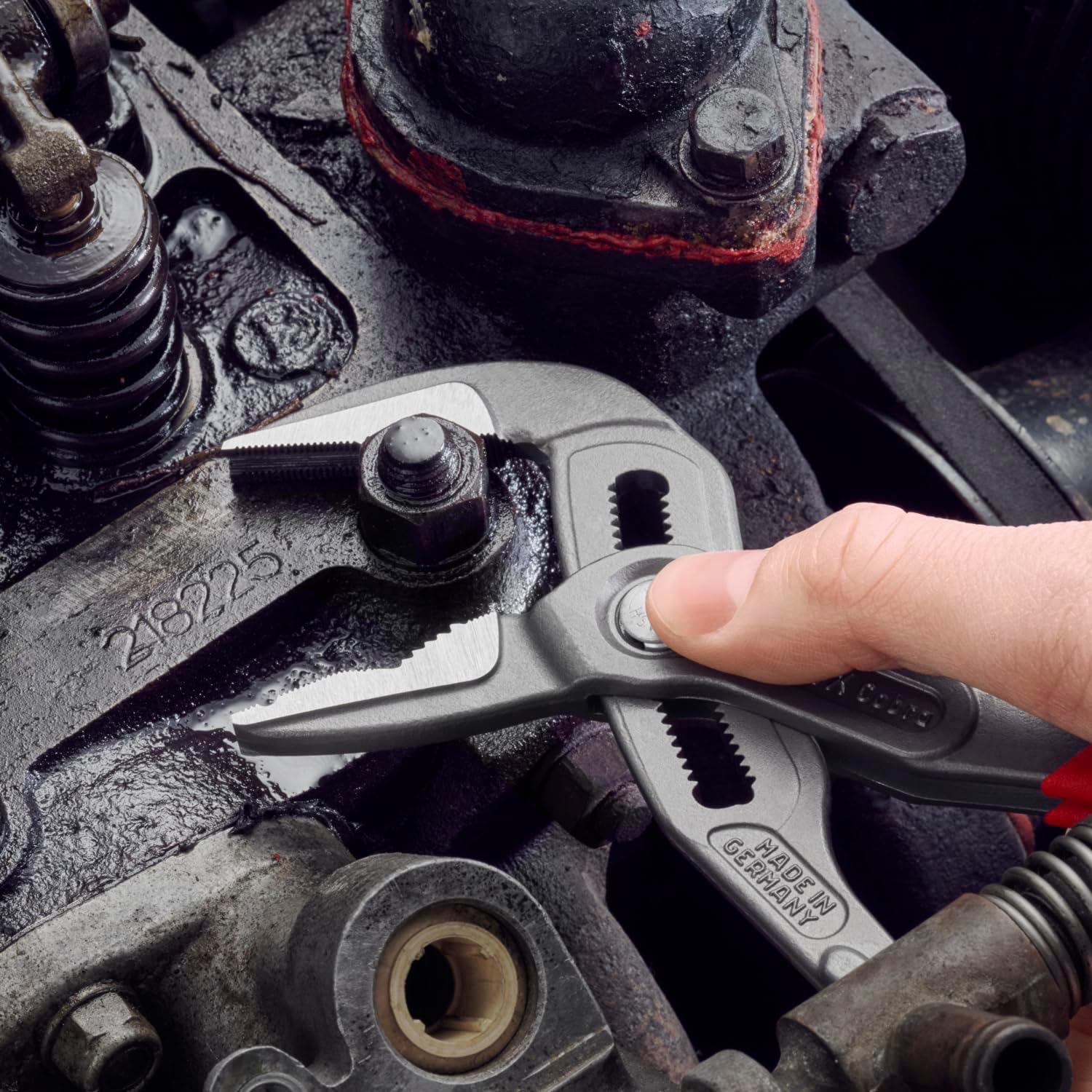 Extra‑Slim Pump Pliers – 19 Adjustments, Self‑Locking, Box‑Joint Design
