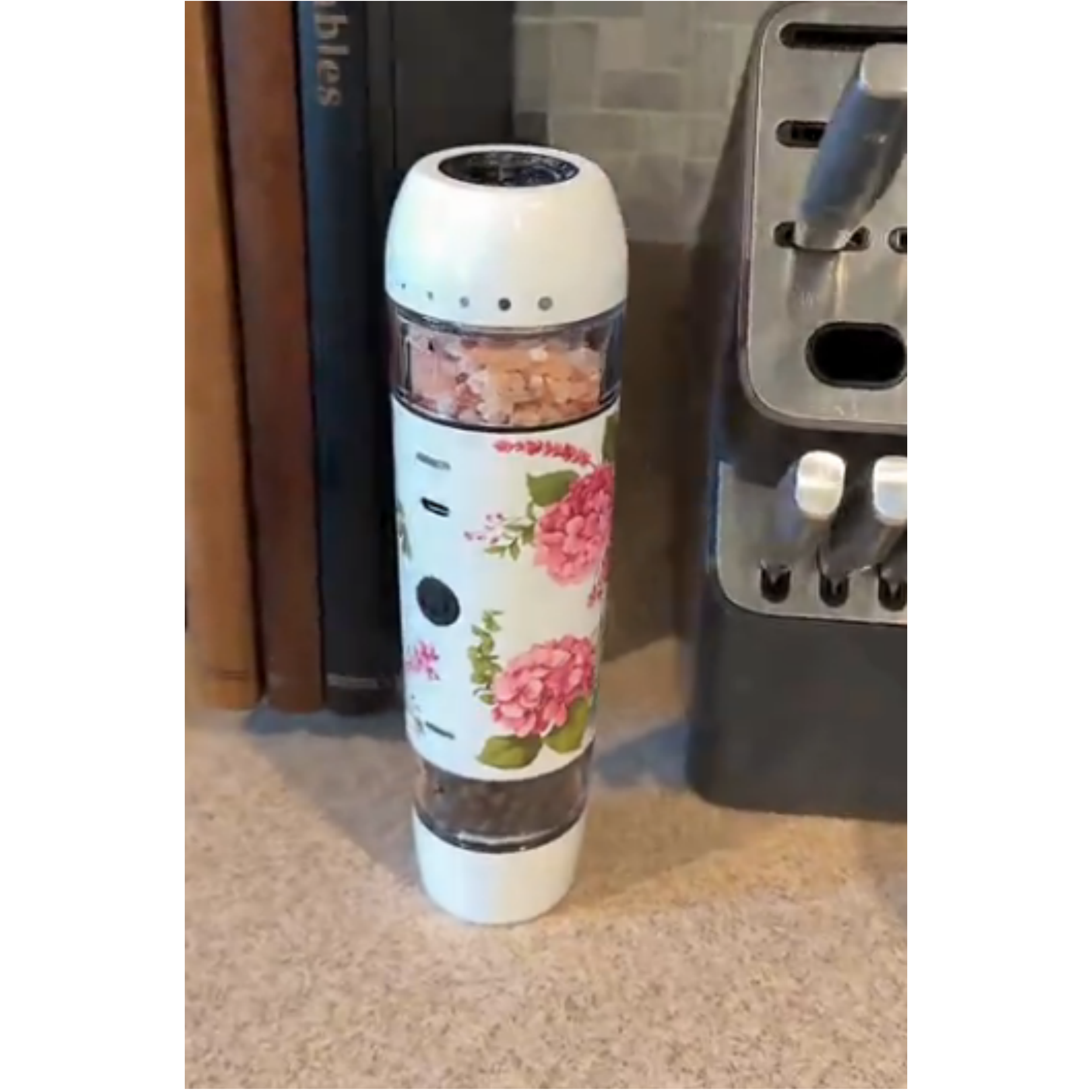Electric Dual Salt & Pepper Grinder – Smart Twist for Perfect Seasoning