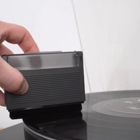 Record Cleaning Tool – 3-in-1 Vinyl Care Kit with Stand