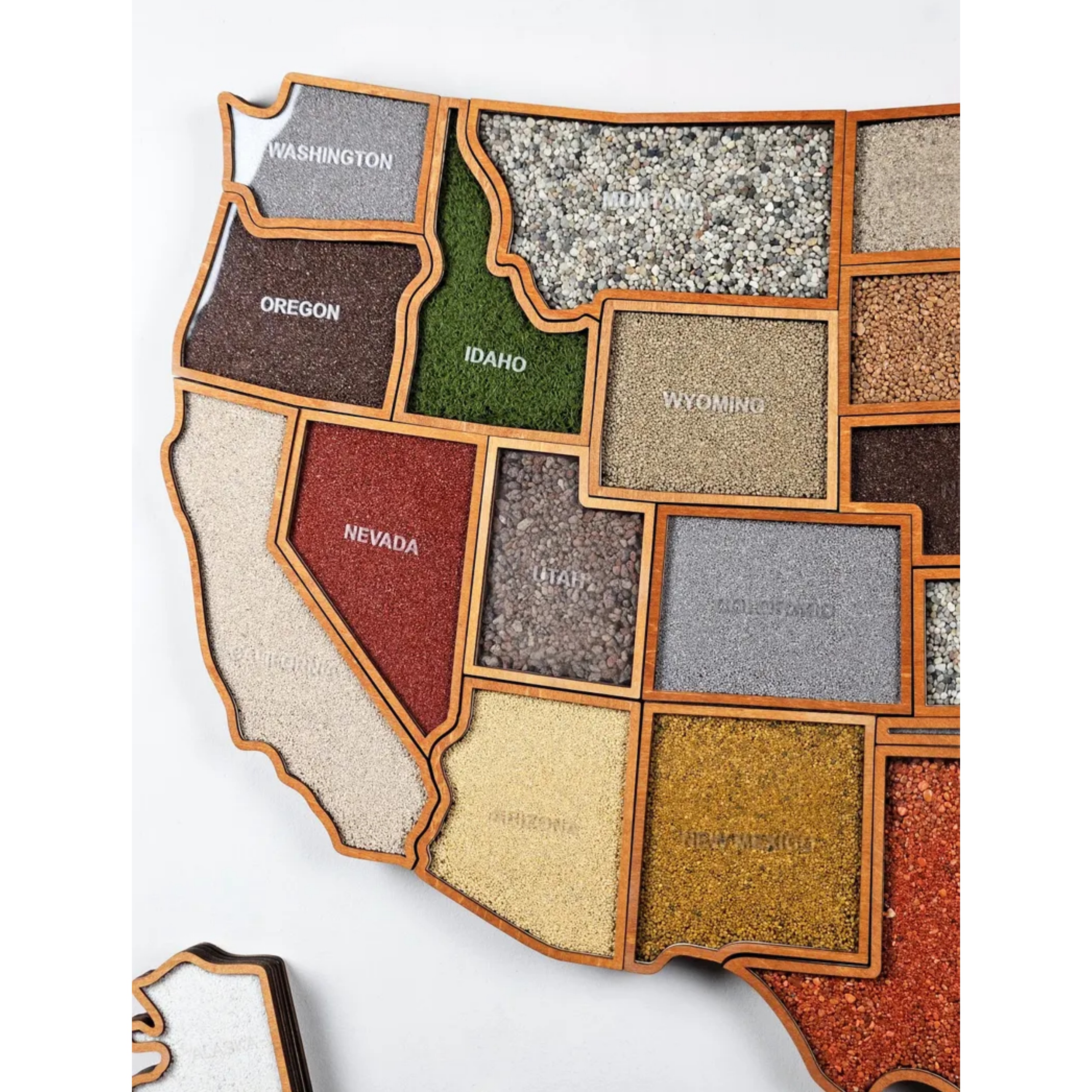 USA Travel Map – Fill with Earth from Your Adventures
