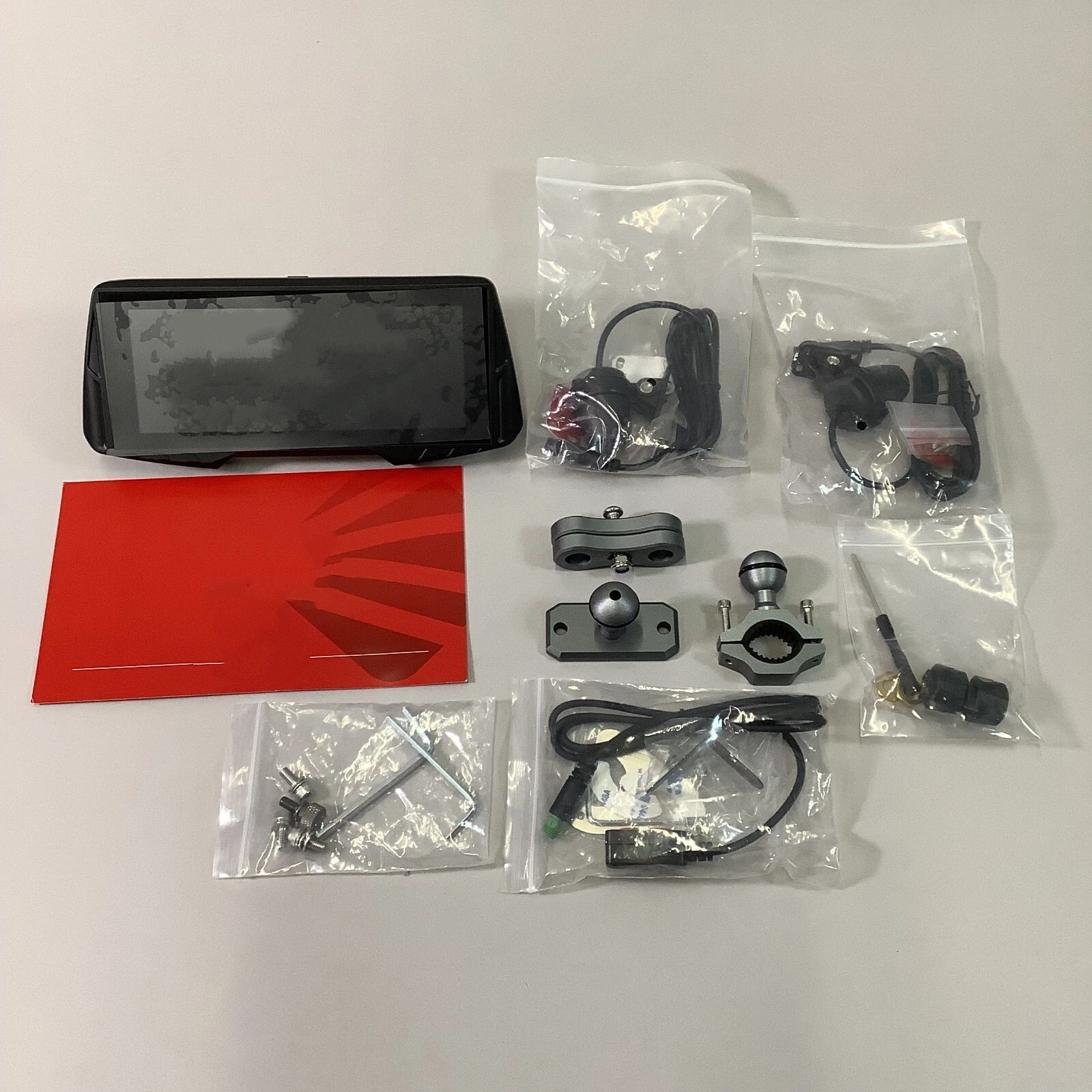 Motorcycle Smart Screen – 6.86" HD Touch Display, Wireless CarPlay/Android Auto, Dual Cameras, TPMS