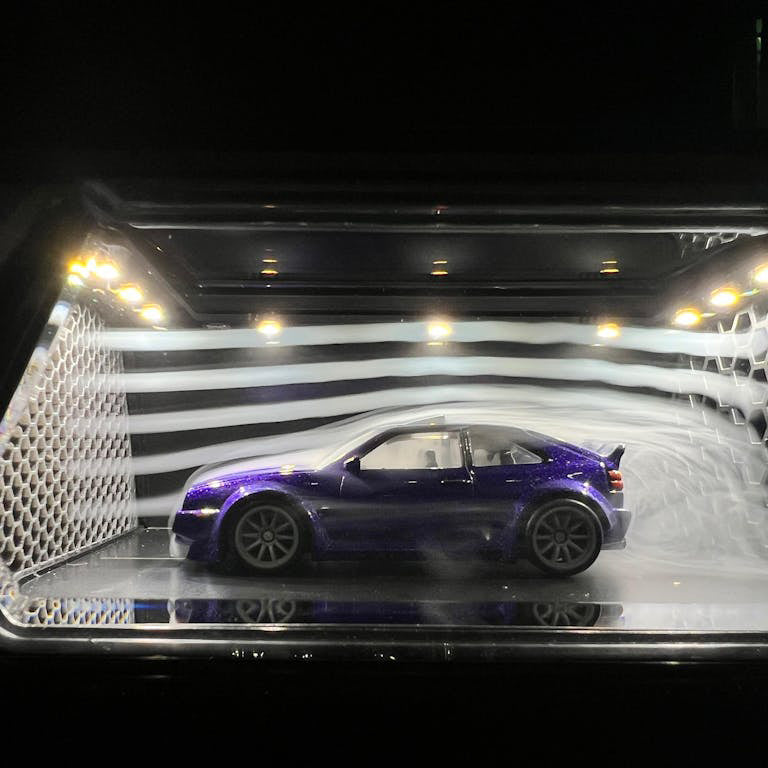 1:64 Scale Car Model Desktop Wind Tunnel – Dynamic Display with Fog Effects