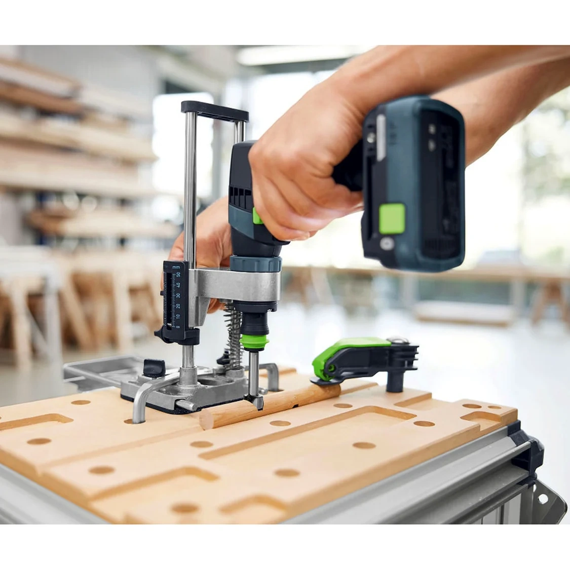 Mobile Drilling Attachment – Convert Your Drill into a Precision Guide, 90° Holes, 2″ Depth, Dust Extraction