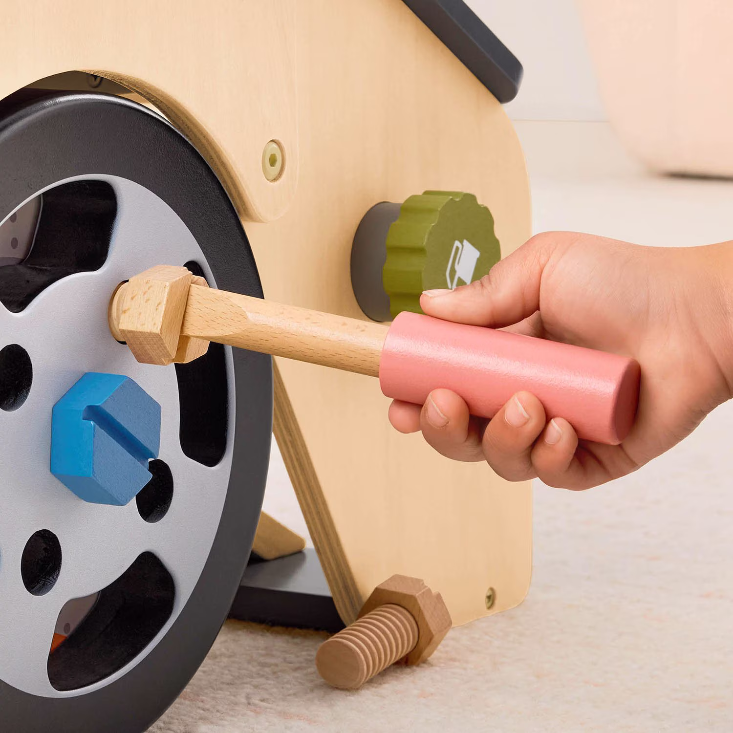 Wooden Car Mechanic Playset – Interactive Auto Service Station for Kids