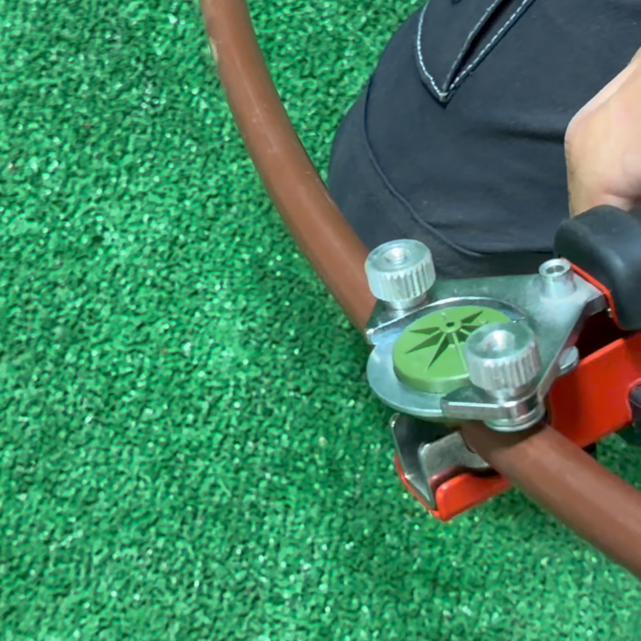 Drip Irrigation Punch & Inserter – One-Step Hole Punch and Emitter Installer for 16mm & 20mm