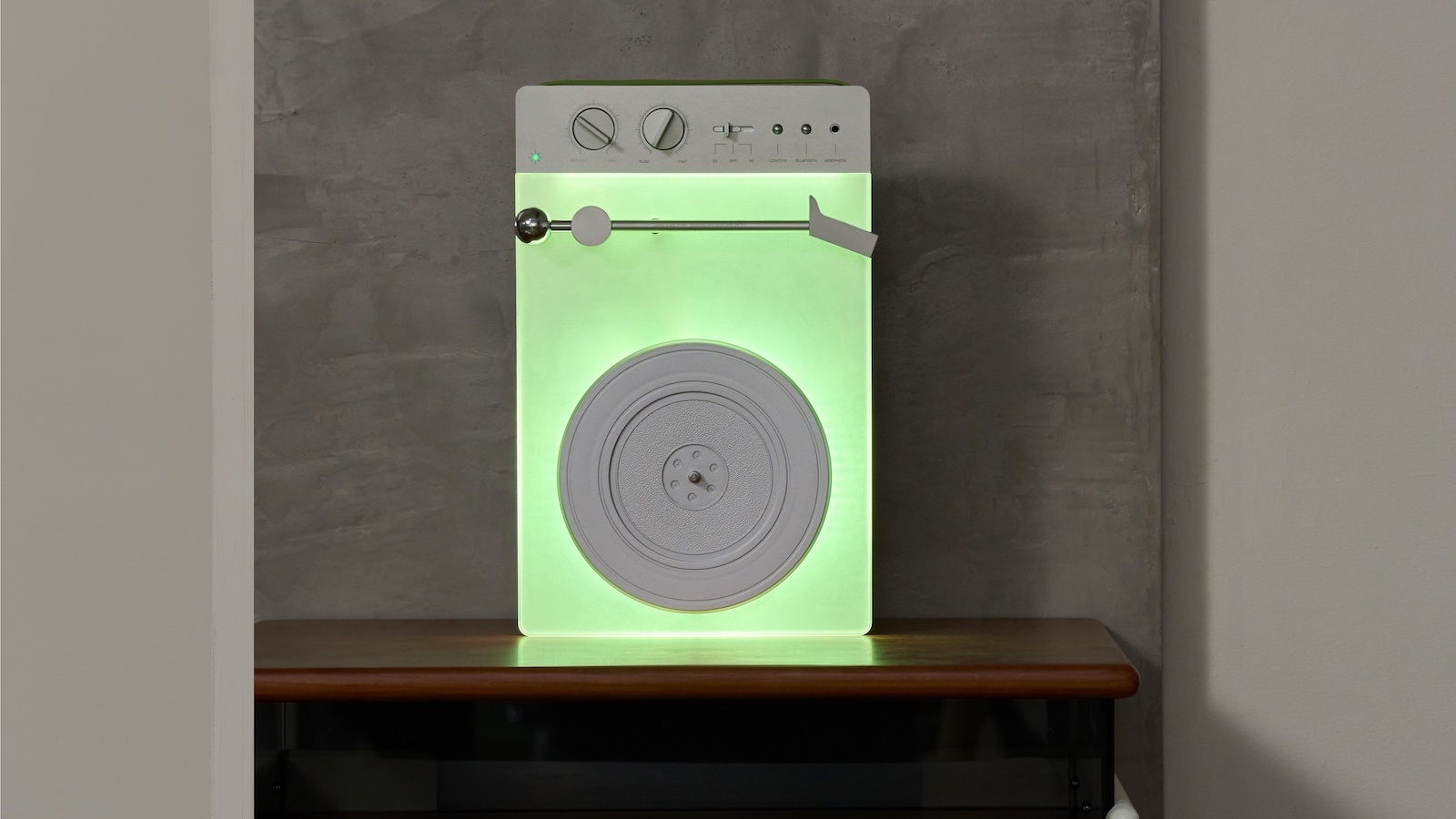 TURN YOUR VINYL COLLECTION INTO WALL ART Mount It. Stream It. Love It.