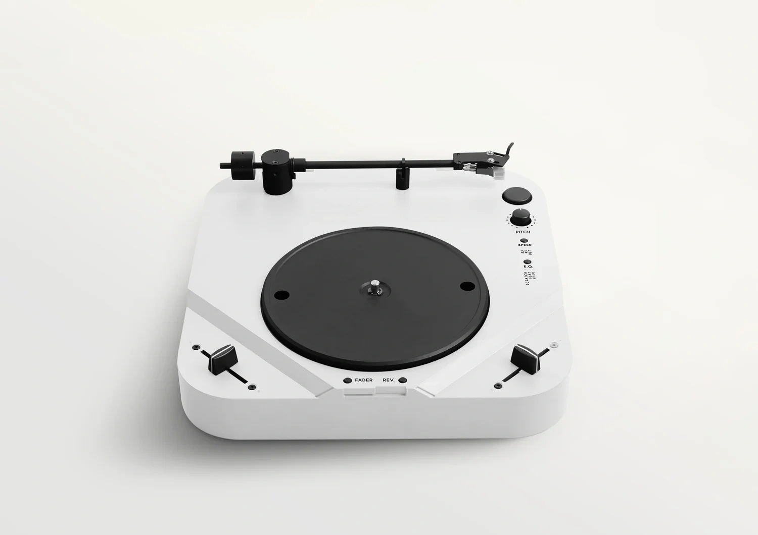 Full Metal Tonearm. Contactless Faders. 8‑Hour Battery Life.