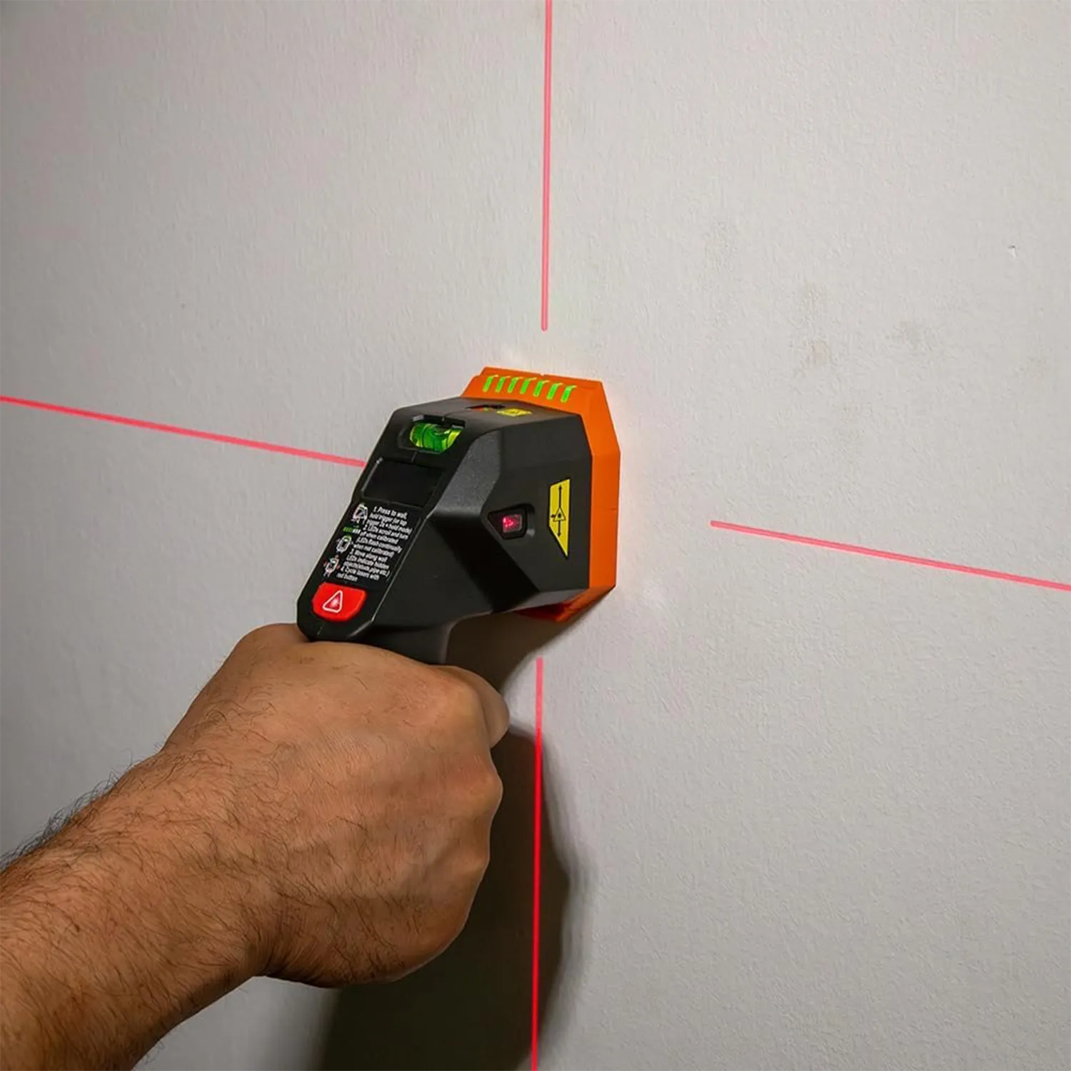 Electronic wall detector with crosshair laser