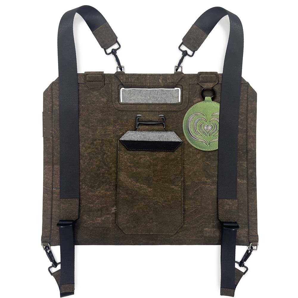  FROM BAG TO OFFICE IN 1 SECOND – Magnetic Closure, 3‑Layer Access, Cork & Wool