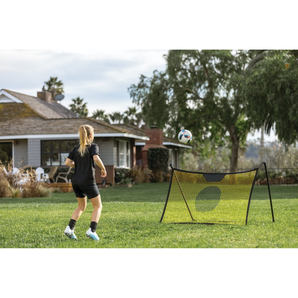 Solo Soccer Trainer – Adjustable Ball Rebounder Belt for Football Dribbling and Shooting Skills