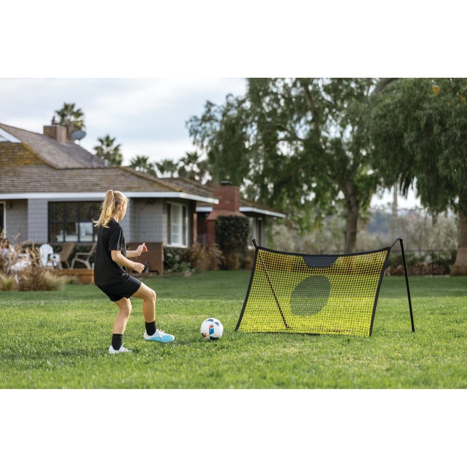 Solo Soccer Trainer – Adjustable Ball Rebounder Belt for Football Dribbling and Shooting Skills