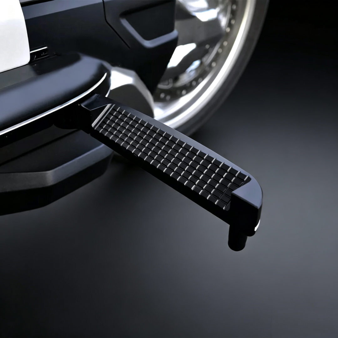 Adjustable Foldable Motorcycle Highway Foot Pegs for Long Distance Riding
