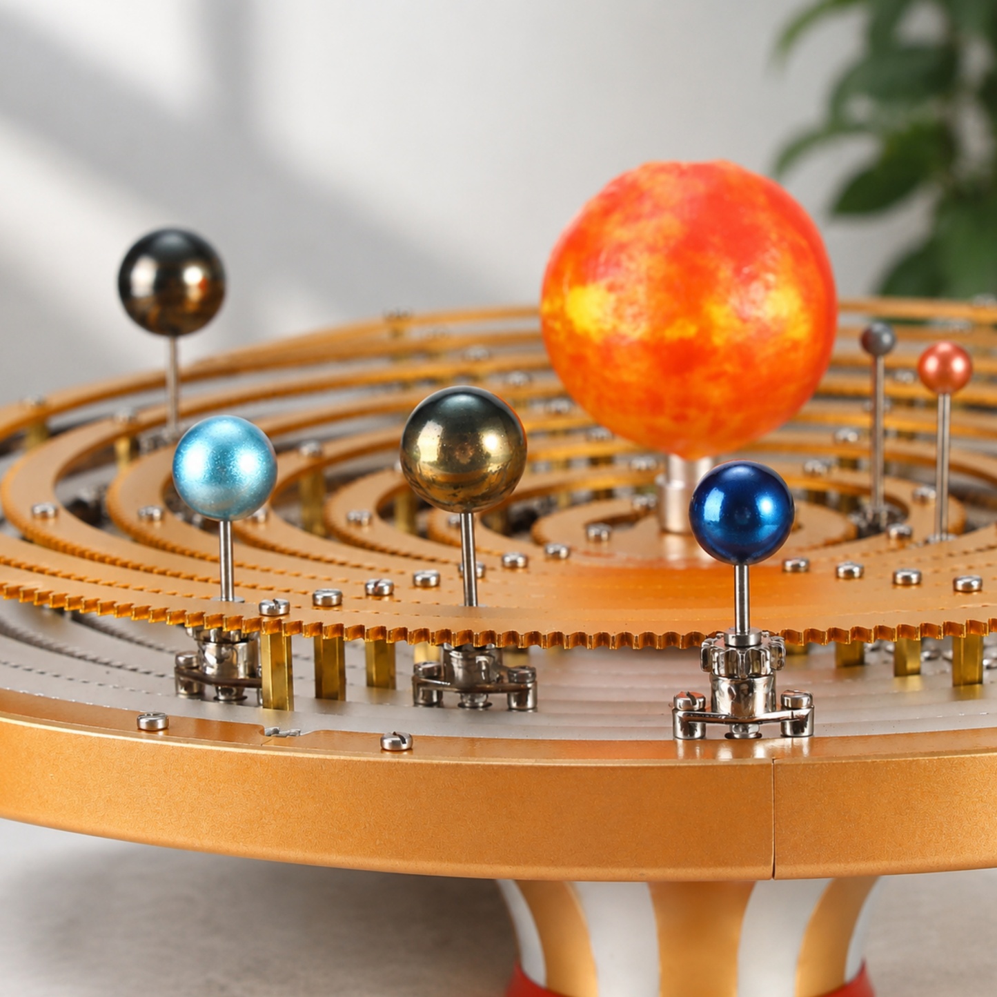 Solar System Planetarium Kit – 600+ Piece Mechanical Model with Gear‑Driven Planetary Motion