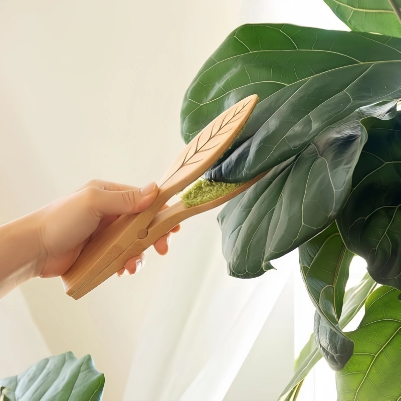 Leaf-Shaped Plant Cleaning Tongs – Dual-Side Dust Remover for Indoor & Outdoor Plants