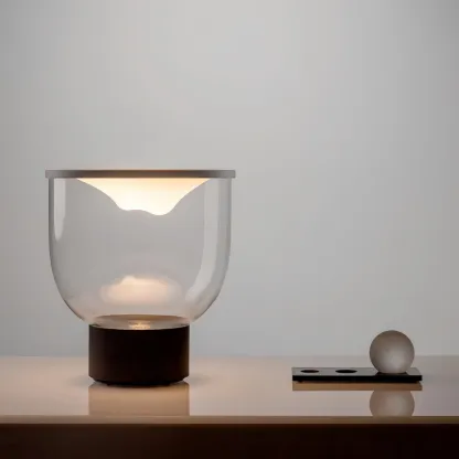 Grammoluce Table Lamp – Weight-Controlled Dimming