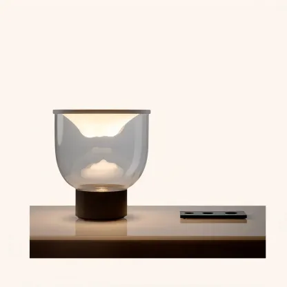 Grammoluce Table Lamp – Weight-Controlled Dimming