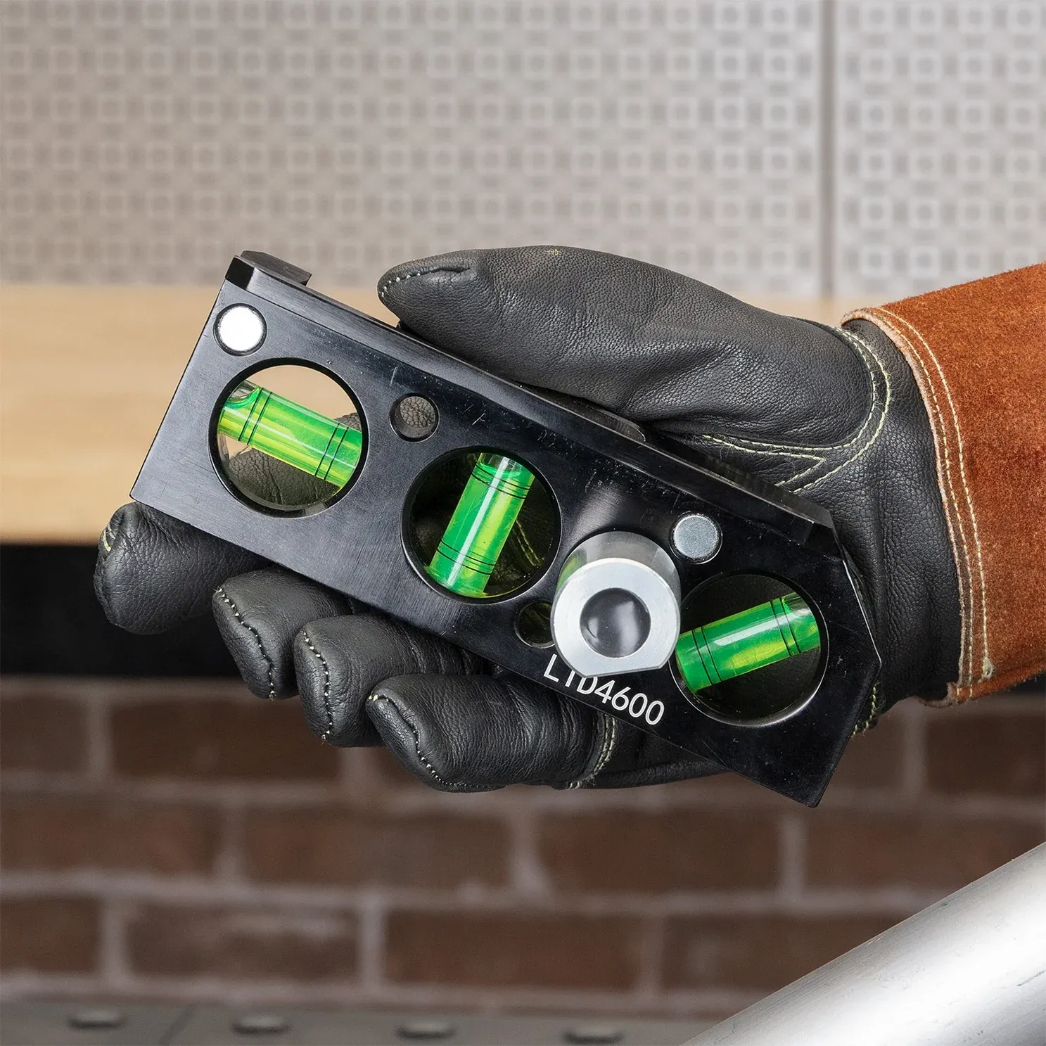 3-Axis Magnetic Welding Level with Rotating Vial