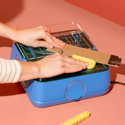 Kid-Safe Cardboard Cutting Tool – Oscillating Safety Tech, STEAM Learning