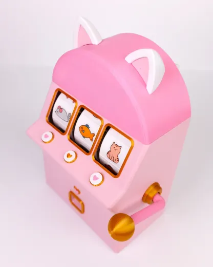 Turn Treat Time into Game Time – The Slot-Machine Pet Feeder