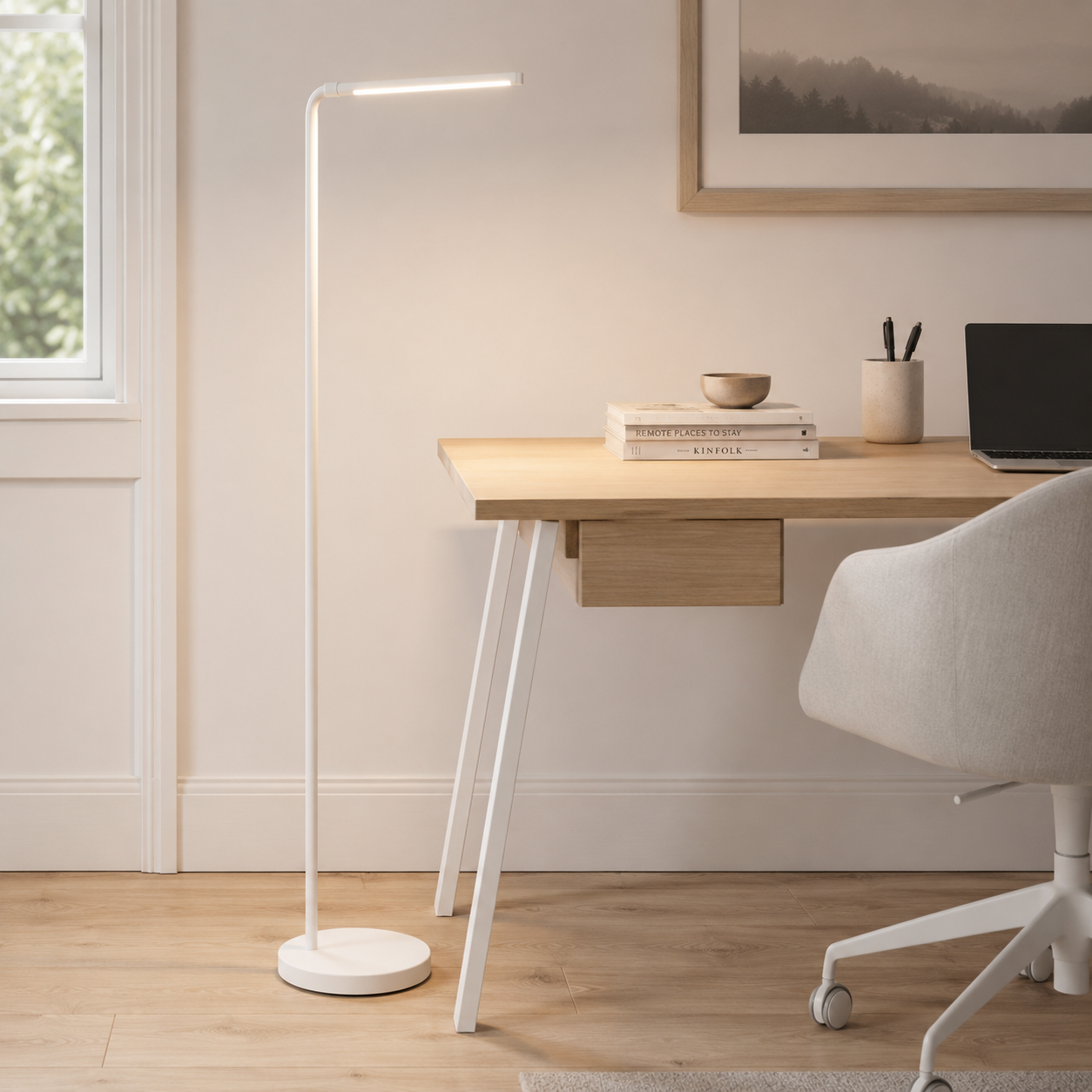 LED Stehleuchte 155 cm mit warmweißem Licht-SelviaModern