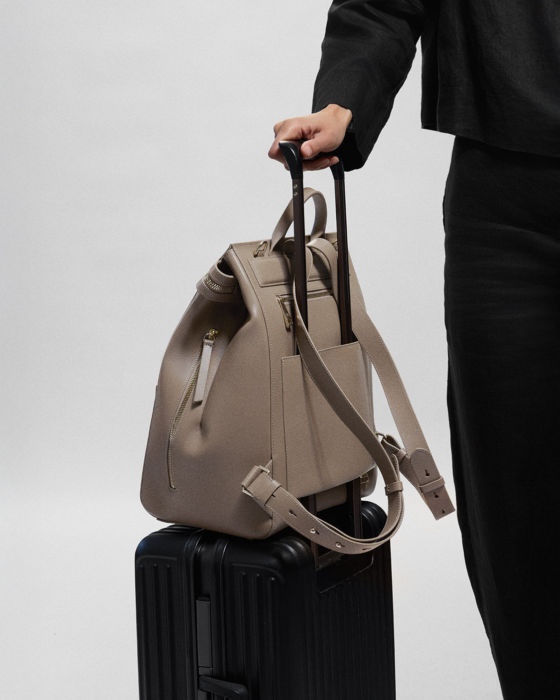 Harper Backpack Leather Full