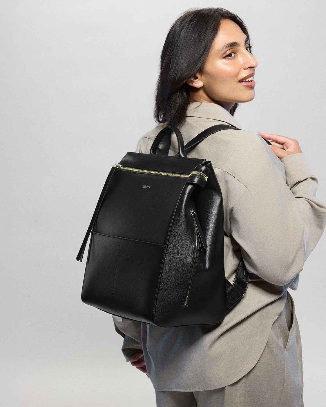 Harper Backpack Leather Full