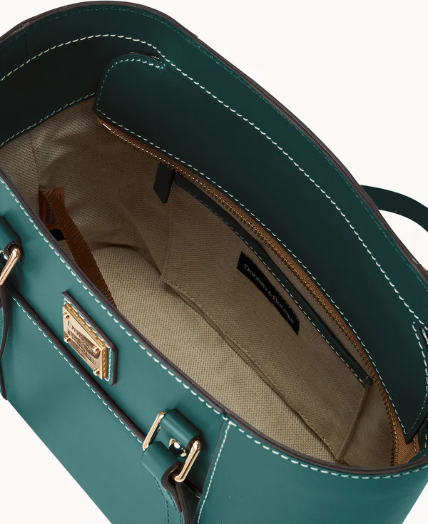 Penrose Pocket Tote 25
