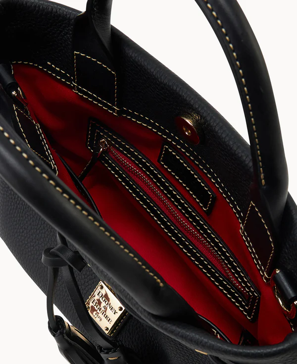 Pebble Grain Tassel Tote