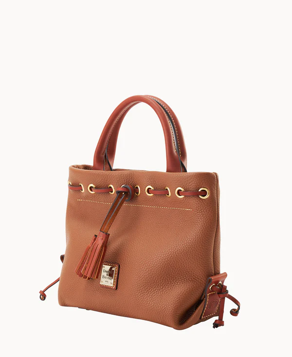 Pebble Grain Tassel Tote