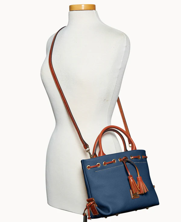 Pebble Grain Tassel Tote