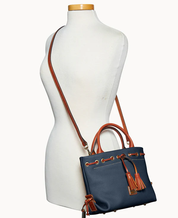 Pebble Grain Tassel Tote