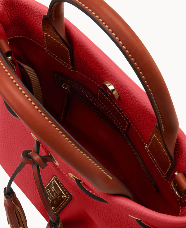 Pebble Grain Tassel Tote
