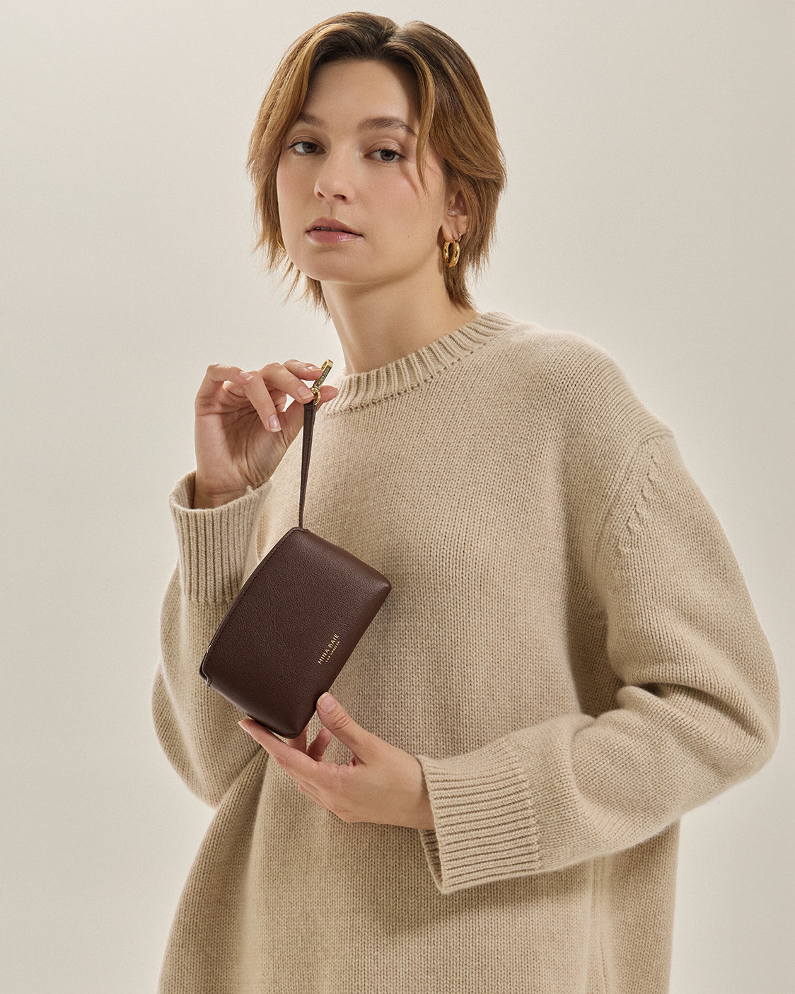 Sophia Pouch Leather