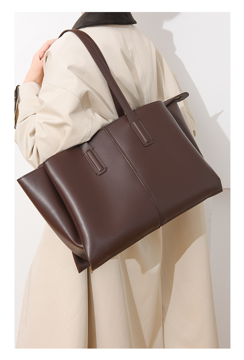 Paloma Tote
