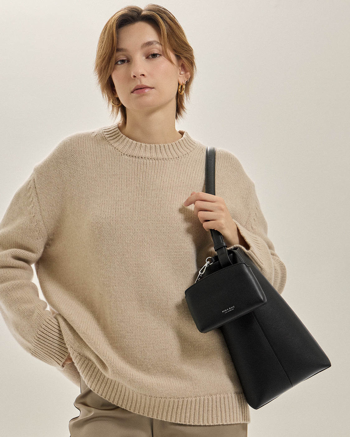 Sophia Pouch Leather