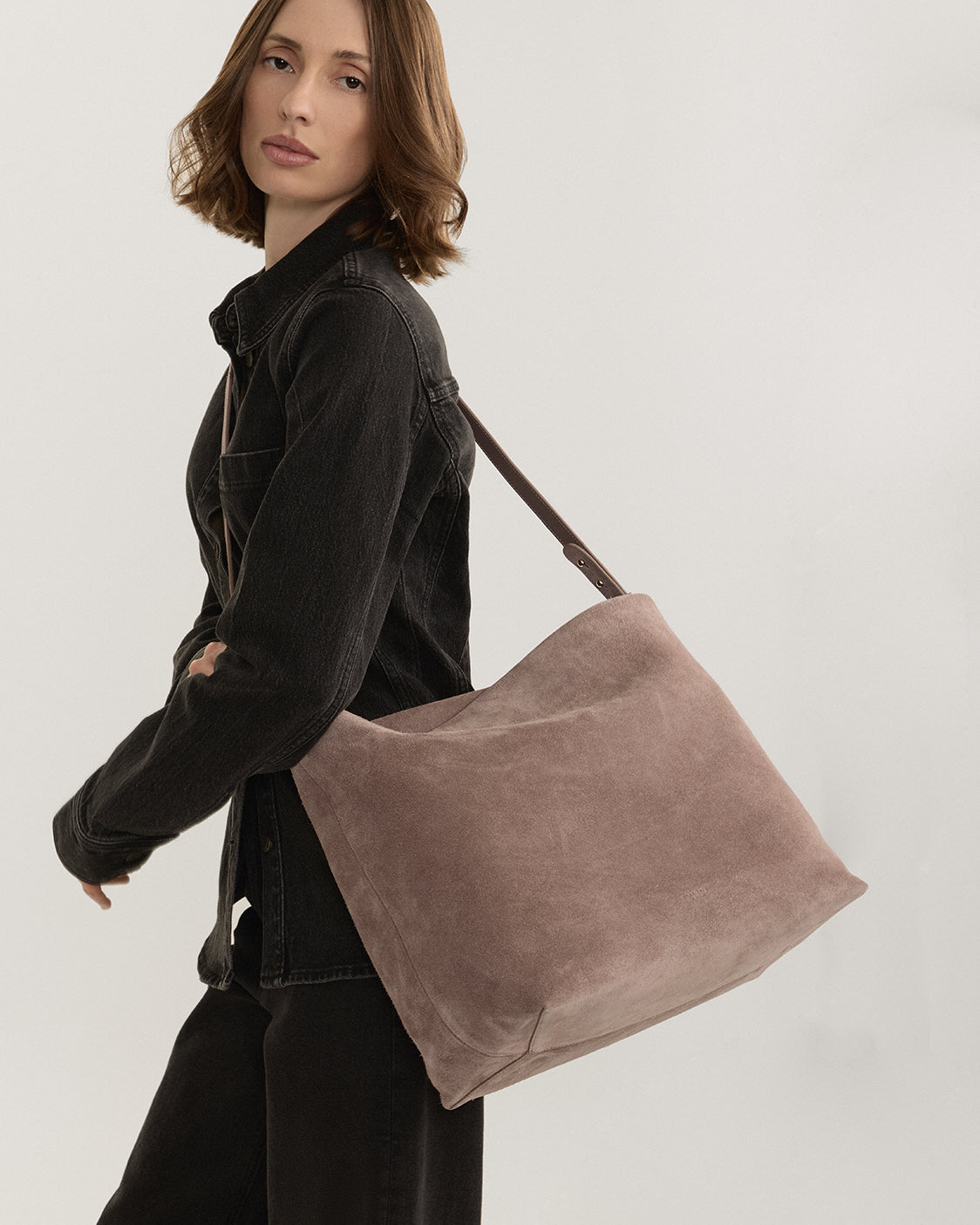 Harlow Suede Full