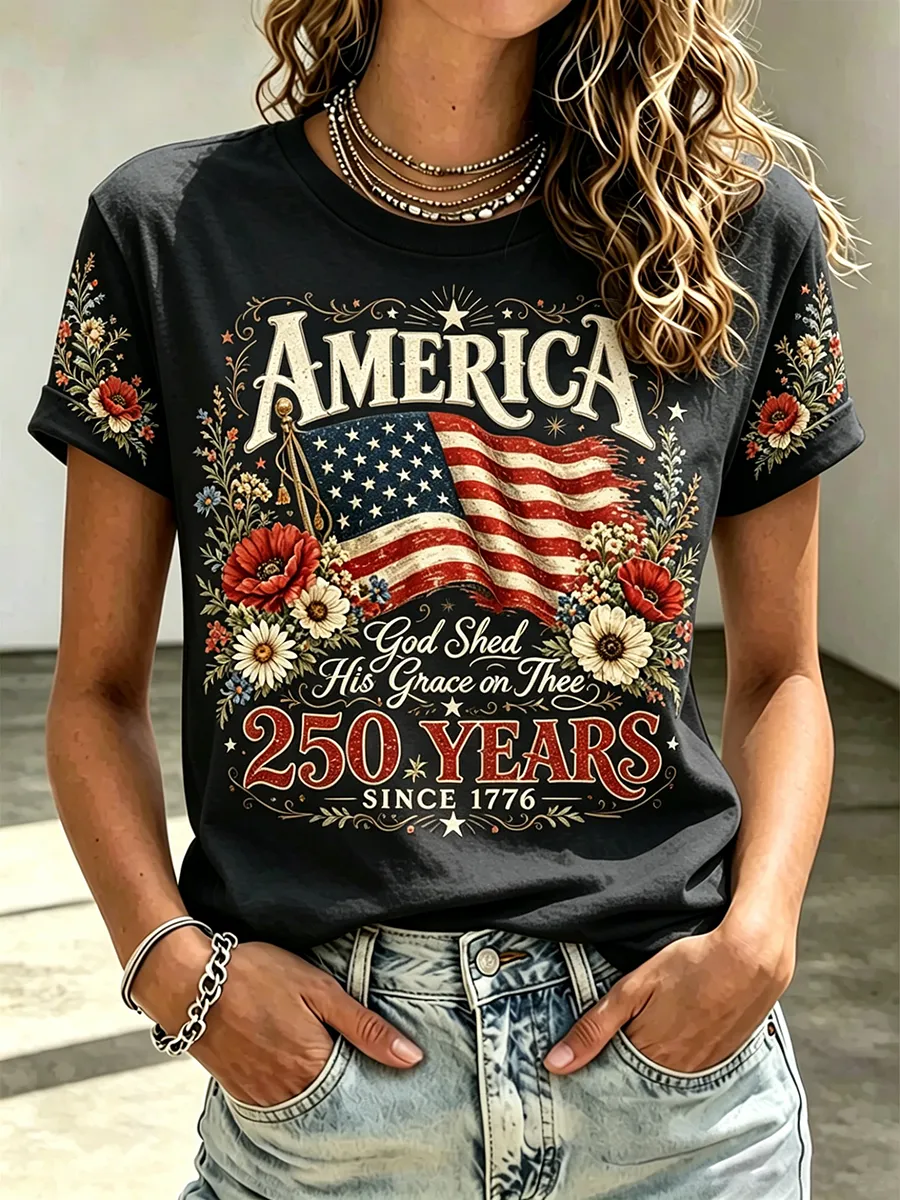 Women's America 250th Anniversary Floral T-Shirt, Patriotic 1776 Vintage Flag Short Sleeve Top