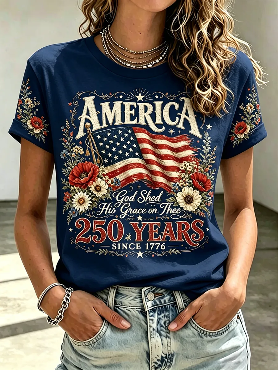 Women's America 250th Anniversary Floral T-Shirt, Patriotic 1776 Vintage Flag Short Sleeve Top