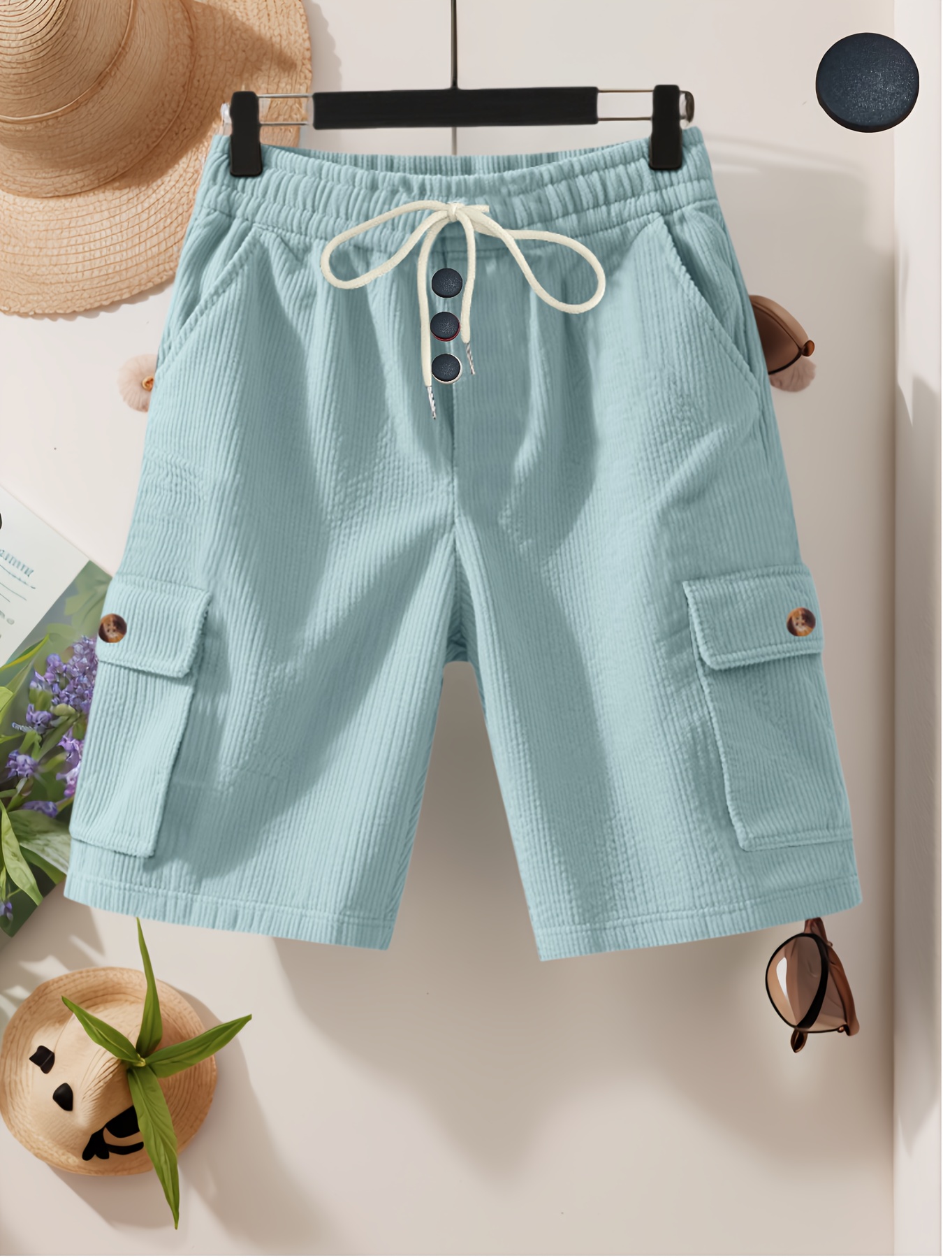 Men’s corduroy work shorts, casual shorts with an elastic waistband and drawstring, featuring button accents and side pockets.