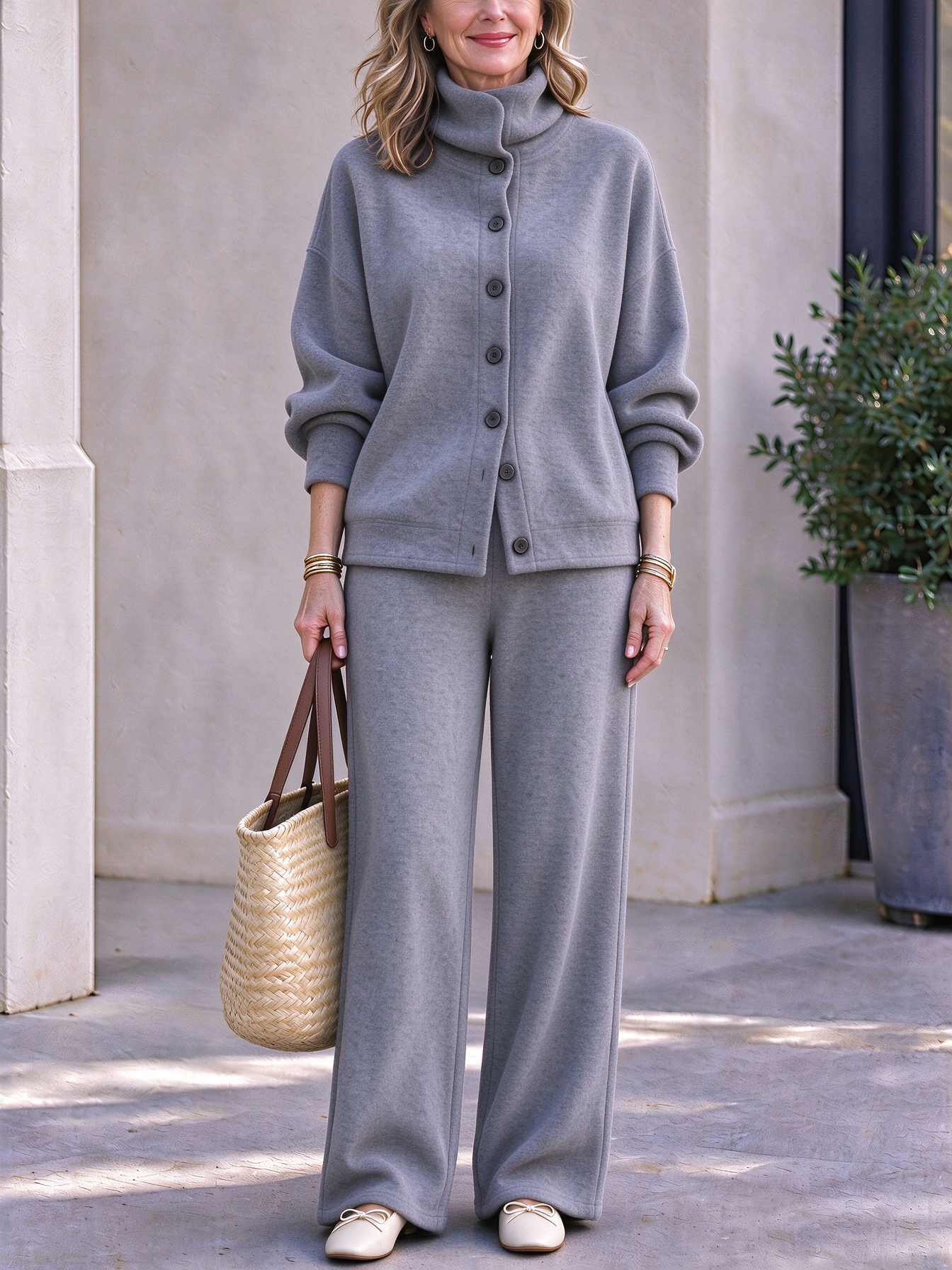 Women's Casual Turtleneck Top and Wide-Leg Pants Suit