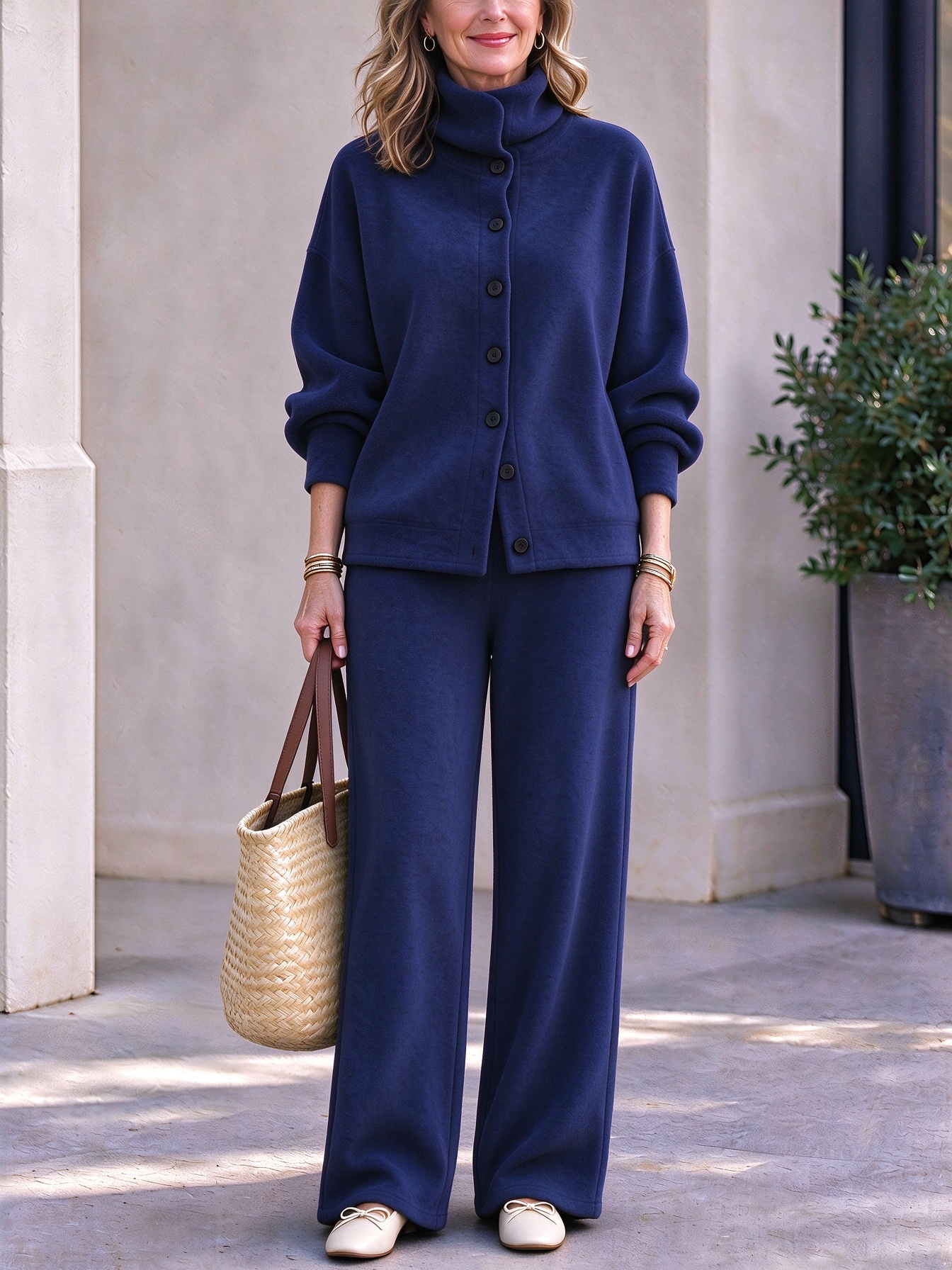 Women's Casual Turtleneck Top and Wide-Leg Pants Suit