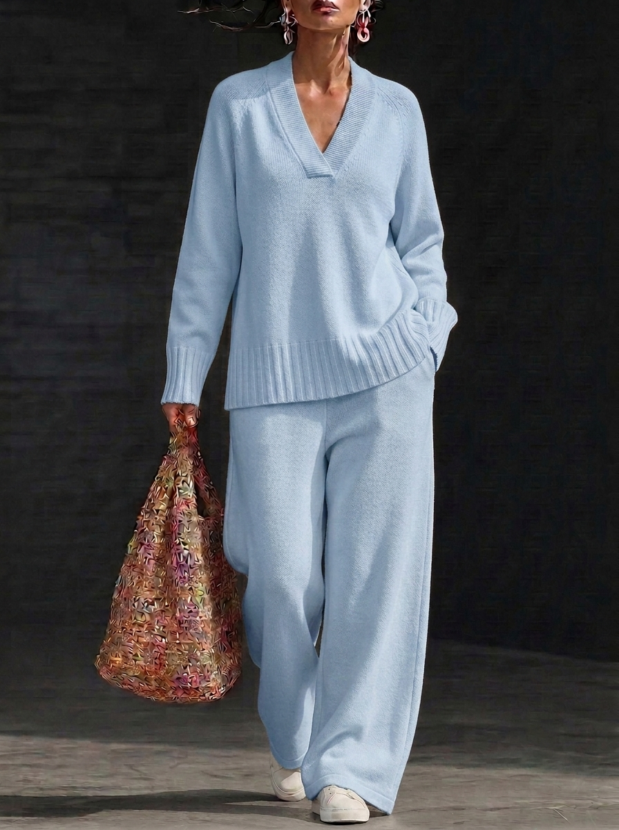 HOT SALE💥 Women's Casual V-neck Cashmere Soft Sweater Suit